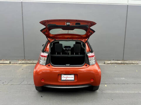 2012 Scion iQ