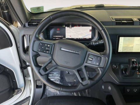 2024 Land Rover Defender 90 P400 X-Dynamic SE