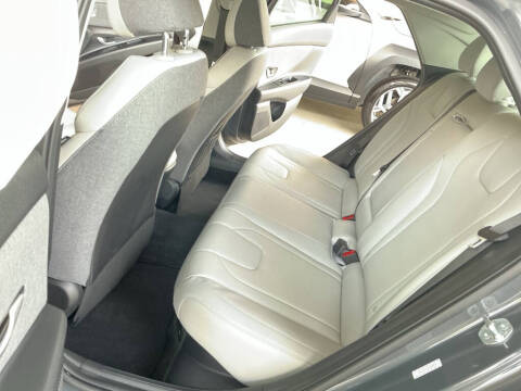 2023 Hyundai Elantra Hybrid Limited