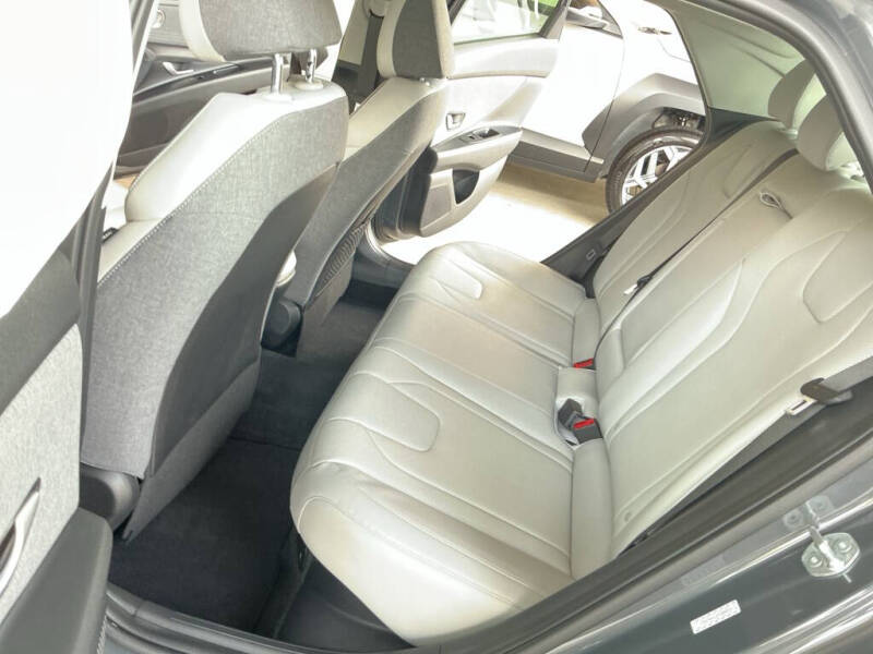 2023 Hyundai Elantra Hybrid Limited