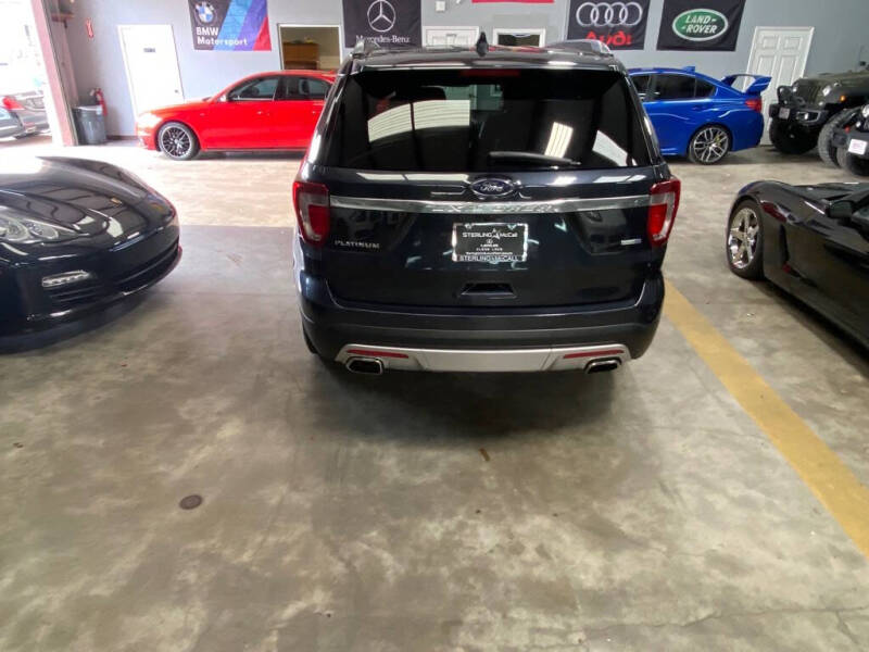 Image 6 of 2017 Ford Explorer Platinum