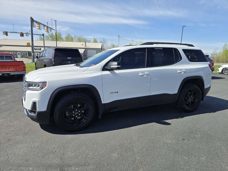 2023 GMC Acadia AT4