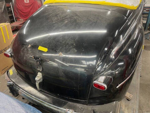 1948 Ford Super Deluxe