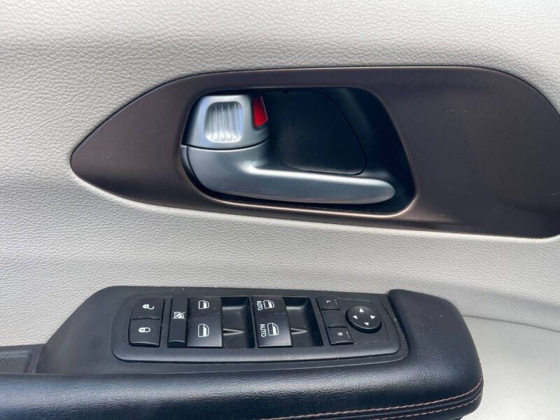 2018 Chrysler Pacifica Touring L