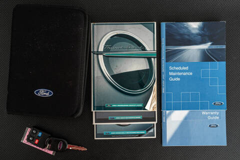 2003 Ford Thunderbird