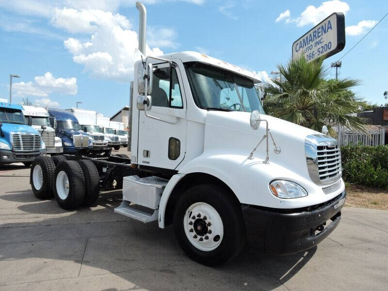 2007 Freightliner Columbia 112