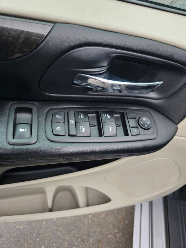 2014 Dodge Grand Caravan SXT