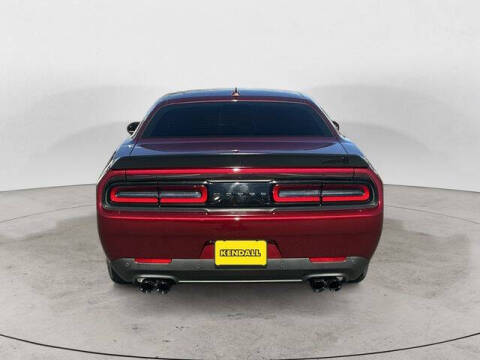 2022 Dodge Challenger