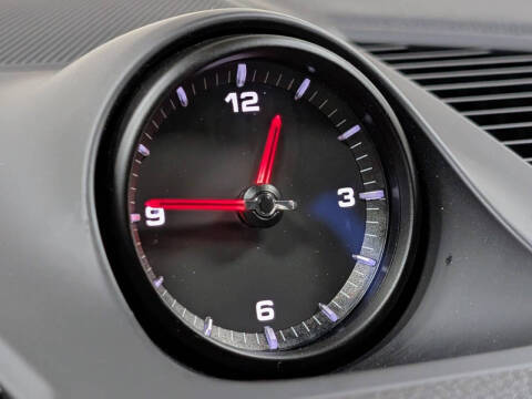 2022 Porsche Cayenne Platinum Edition