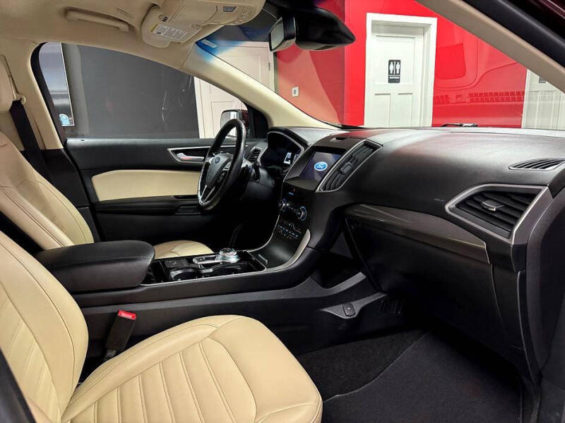 2019 Ford Edge SEL