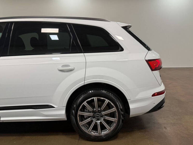 2023 Audi Q7 quattro Premium Plus 45 TFSI