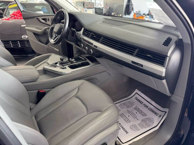 2018 Audi Q7 2.0T quattro Premium Plus