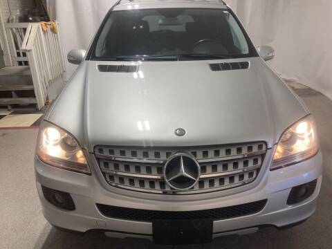 2008 Mercedes-Benz M-Class for sale at Tradewind Car Co in Muskegon MI