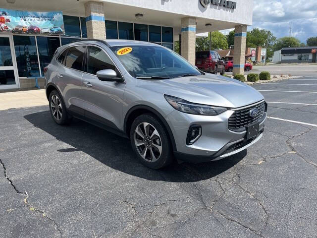 2023 Ford Escape Platinum