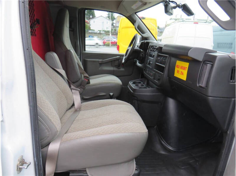 2020 Chevrolet Express 2500