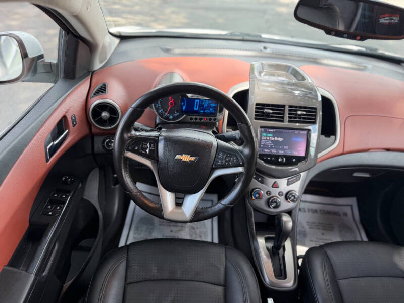 2015 Chevrolet Sonic LTZ Auto