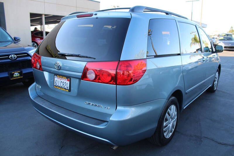 2010 Toyota Sienna