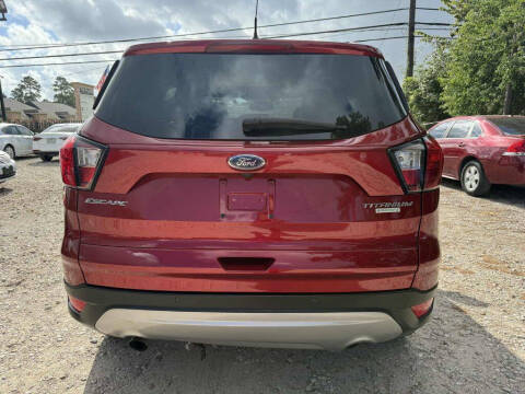 2019 Ford Escape Titanium