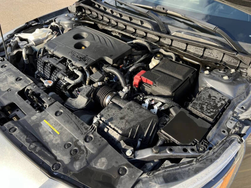 2020 Nissan Altima 2.5 SR