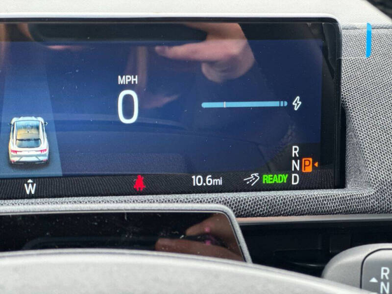 2025 Ford Mustang Mach-E Premium