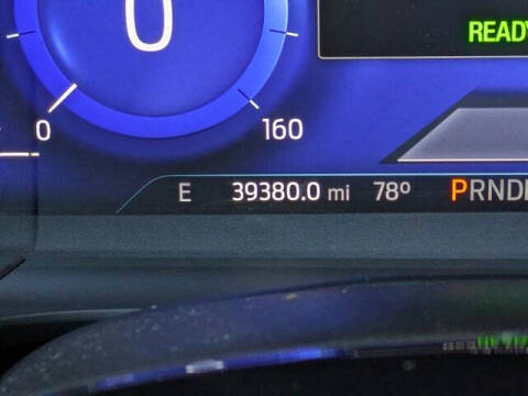 2022 Ford Escape Hybrid Titanium