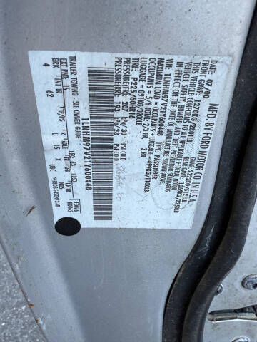 2001 Lincoln Continental