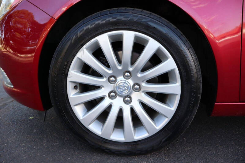 2012 Buick Regal Premium 1