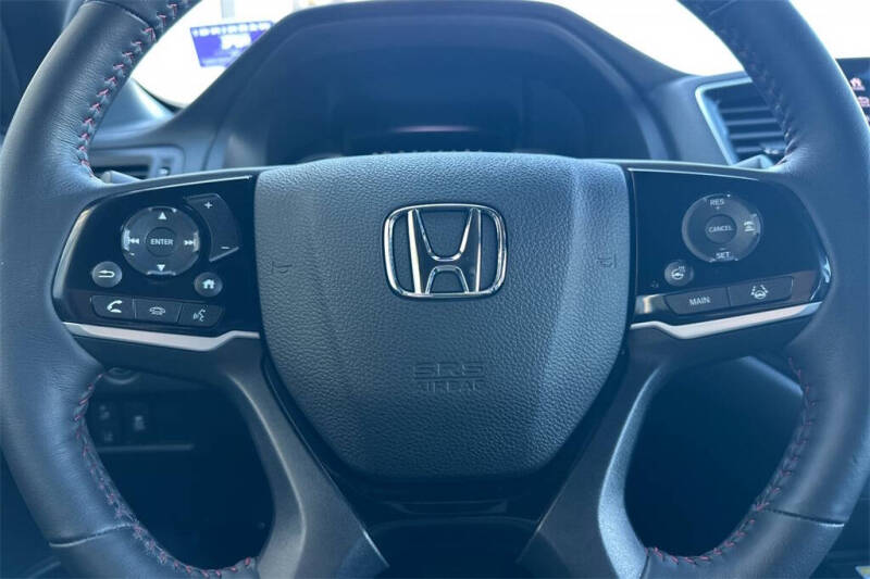 2022 Honda Pilot Black Edition