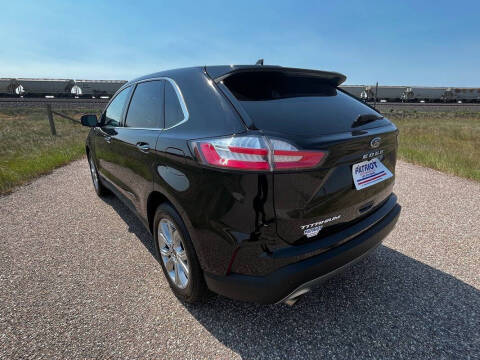 2023 Ford Edge Titanium