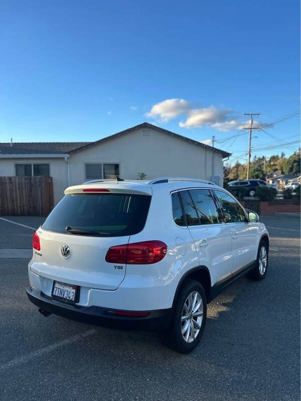 2017 Volkswagen Tiguan 2.0T Wolfsburg Edition