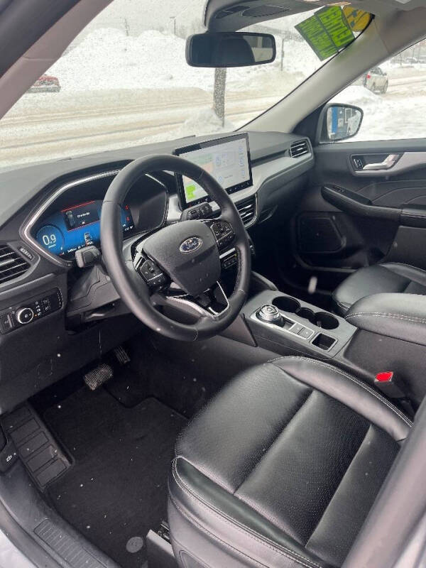 2024 Ford Escape Platinum