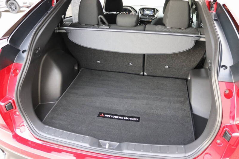 2025 Mitsubishi Eclipse Cross ES