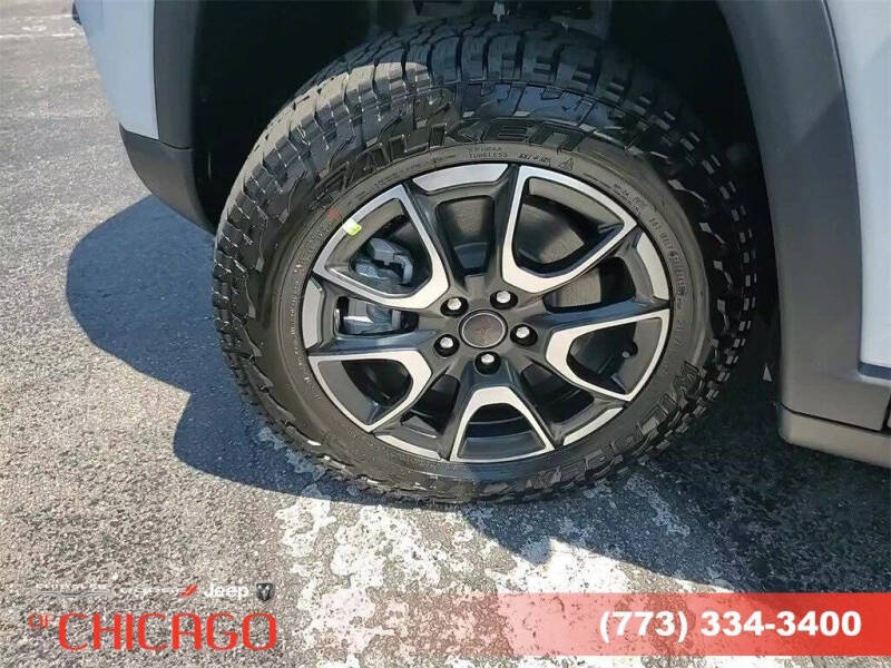 2025 Jeep Compass Trailhawk