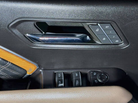 2023 GMC Canyon Denali
