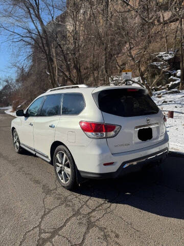2013 Nissan Pathfinder Platinum