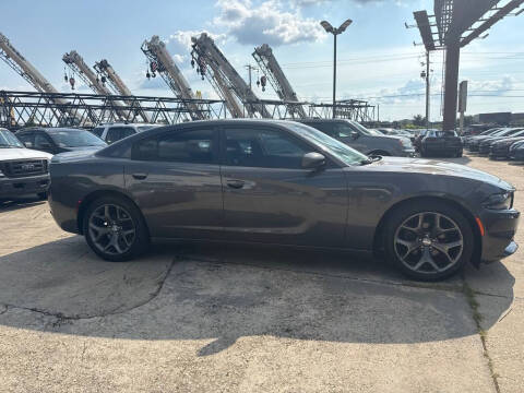 2015 Dodge Charger SXT