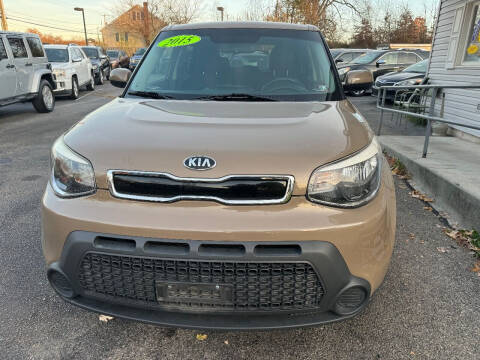 2015 Kia Soul +