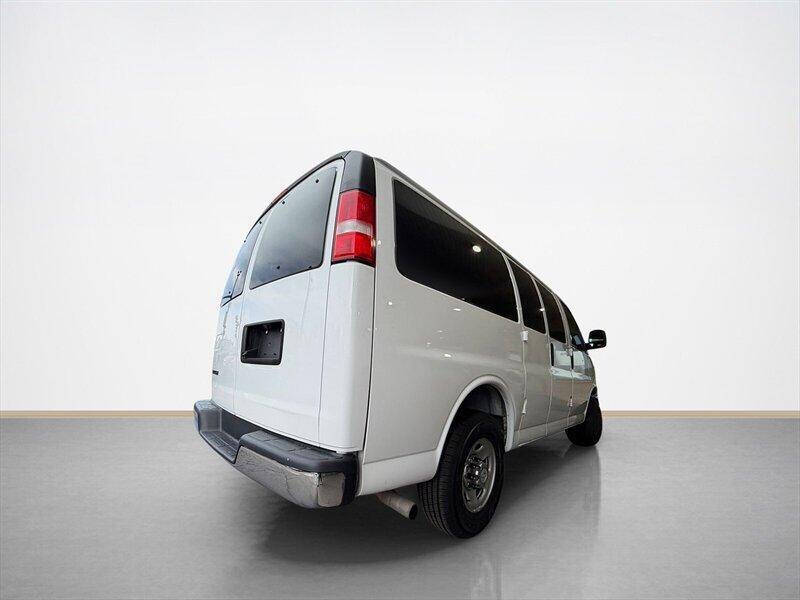2018 Chevrolet Express LT 2500