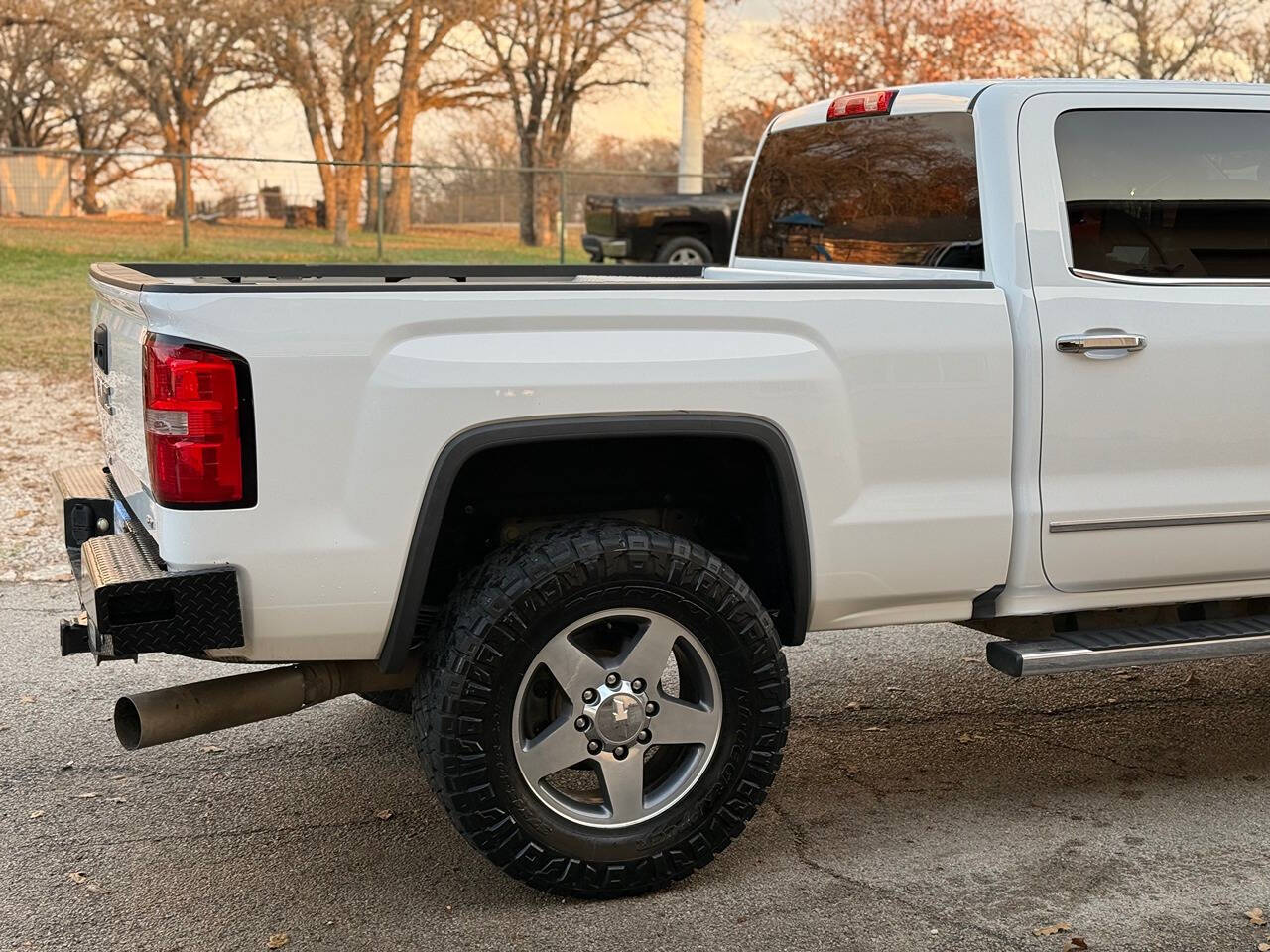 2018 GMC Sierra 2500HD for sale at Sthrn Truck & Auto, LLC. in Weatherford, TX