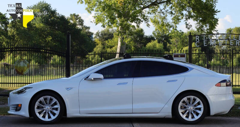 2016 Tesla Model S 90D
