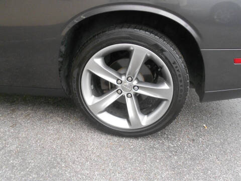 2015 Dodge Challenger SXT