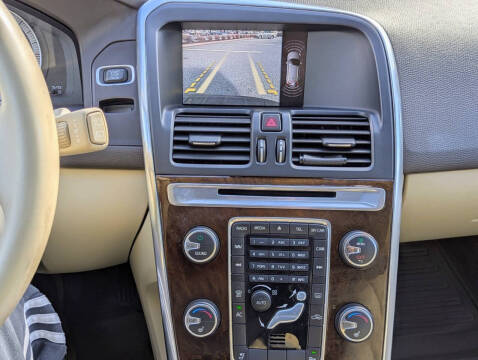 2012 Volvo XC60 T6 Premier Plus