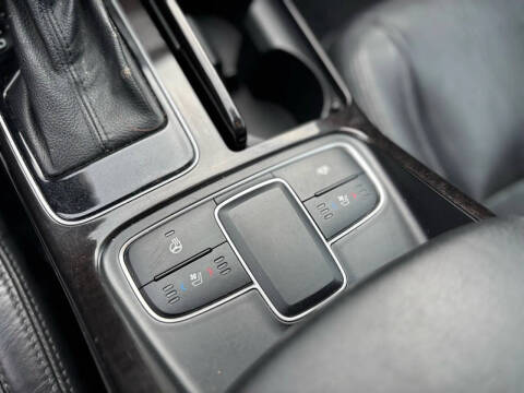 2014 Kia Cadenza Premium