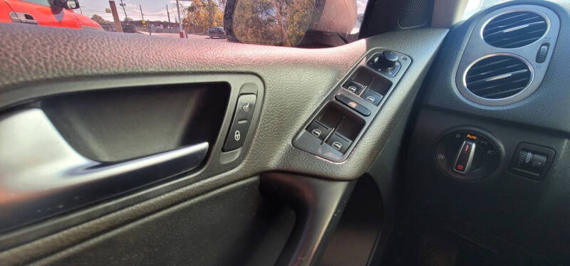 2010 Volkswagen Tiguan S 4Motion