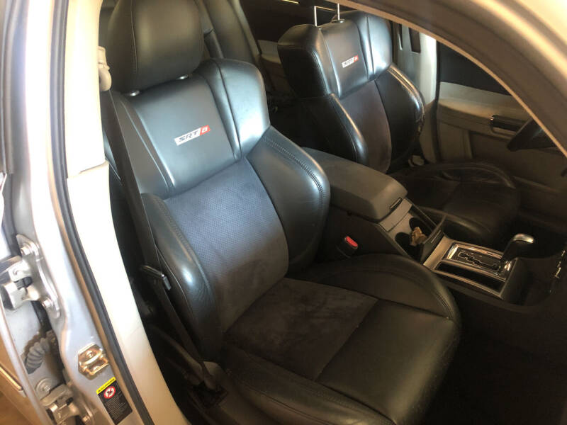 2006 Chrysler 300 SRT-8