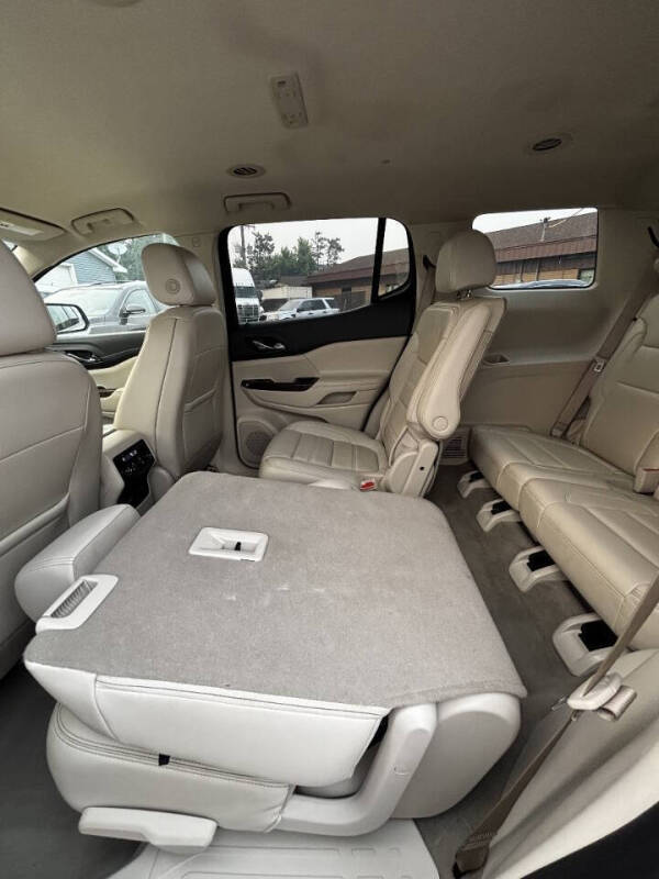 2021 GMC Acadia Denali
