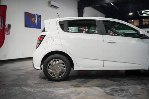 2017 Chevrolet Sonic LT Auto Fleet