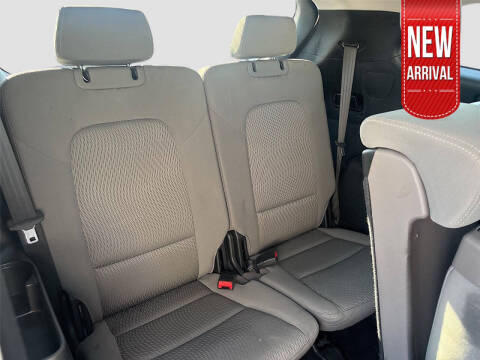 2016 Hyundai Santa Fe SE