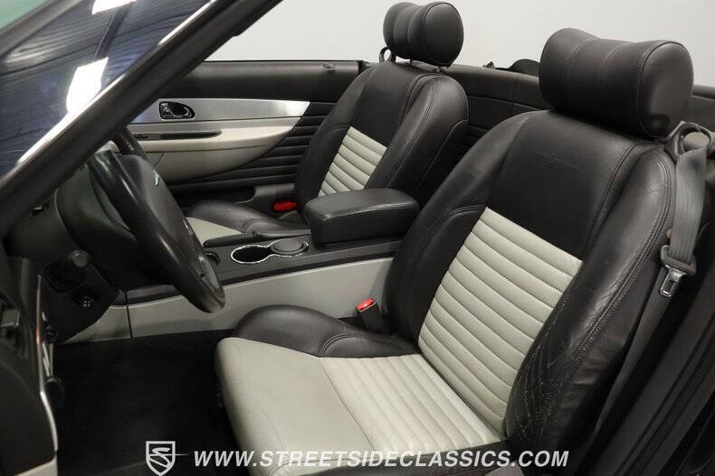 2002 Ford Thunderbird Neiman Marcus Edition