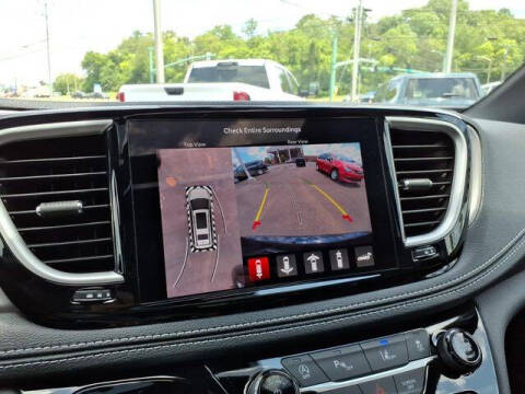 2027 Chrysler Pacifica Limited